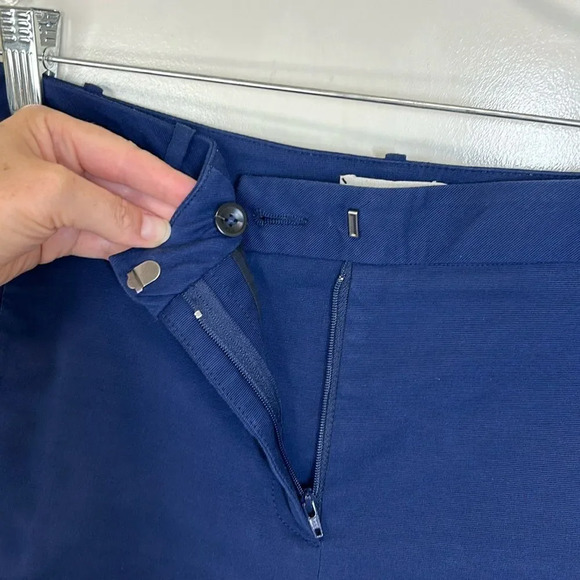 L’Agence - Chino Mid-Rise Shorts - Size 8, Navy Blue - Picture 6 of 16